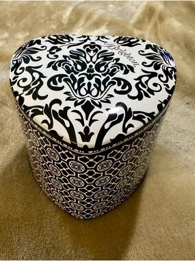 Brighton Rare Decorative Watch Tin Mint Condition